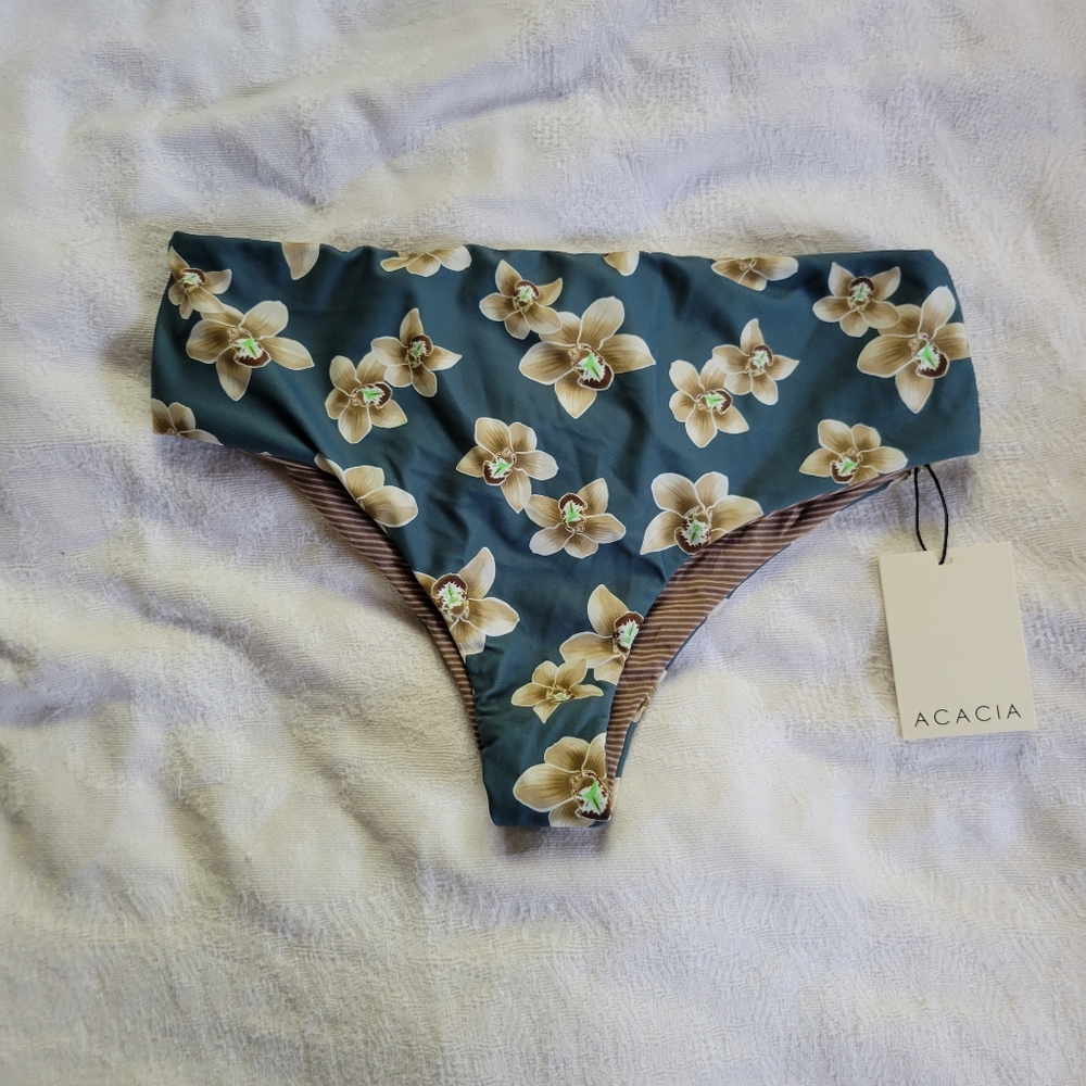 NWT Acacia Tropic Duke Bottoms